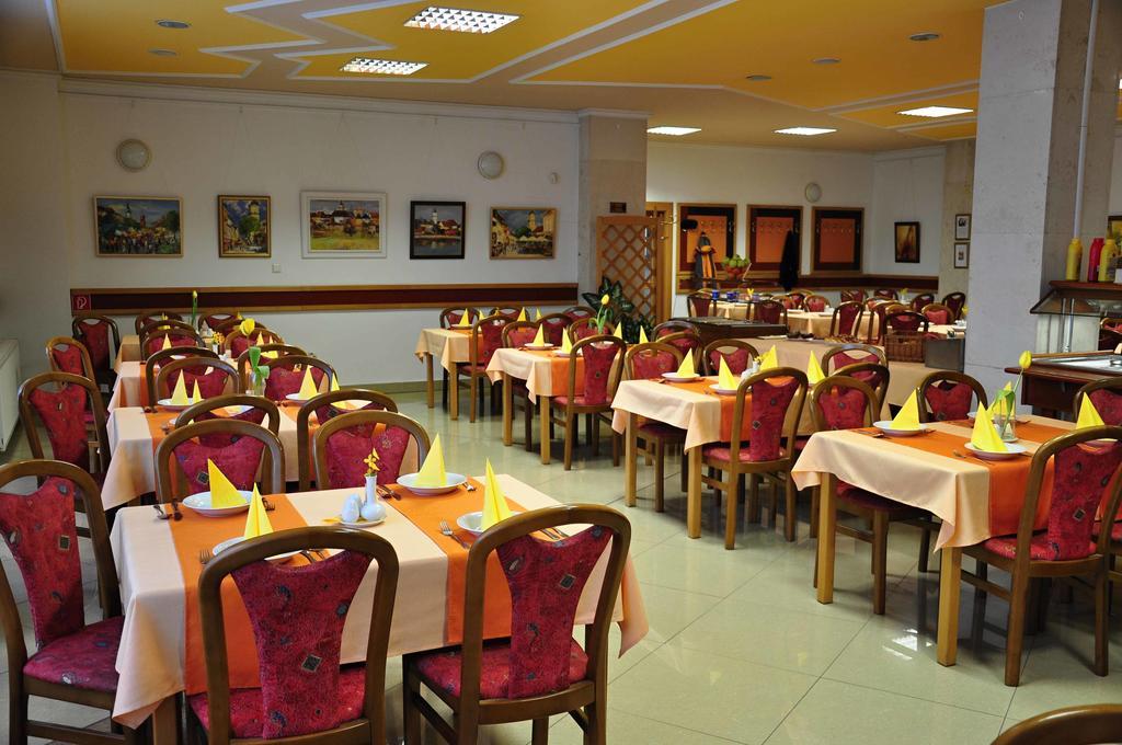Tatra Hotel Poprad Dış mekan fotoğraf
